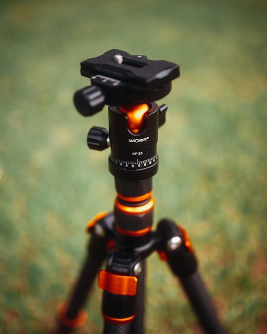 Tripod and camera head field test breakdown for landscape, travel, and low-light long exposures.
